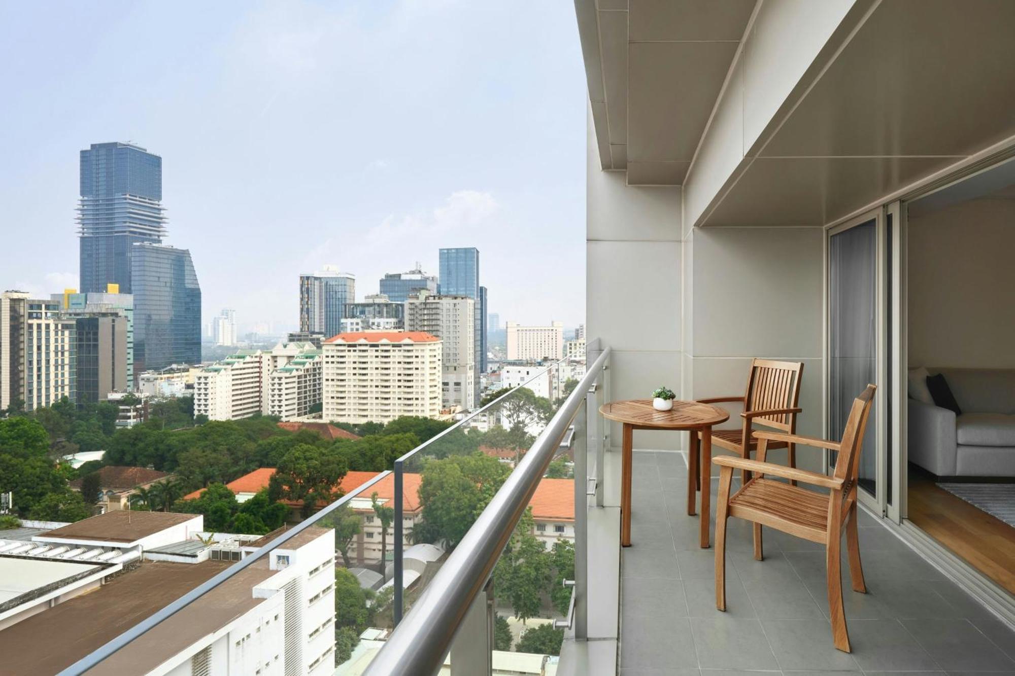 Jw Marriott Hotel And Suites Saigon Ho Şi Min Exterior foto
